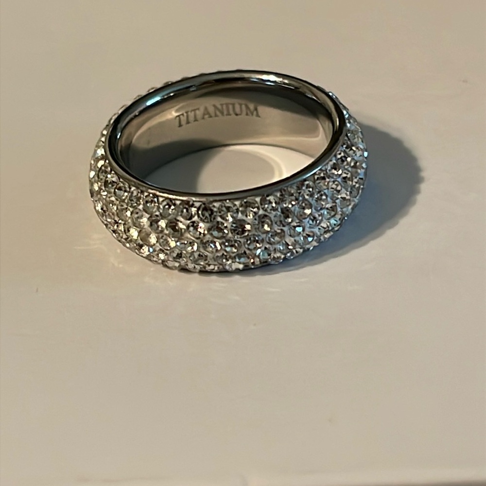 Titanium Elegant Silver Sparkly Ring - image 6